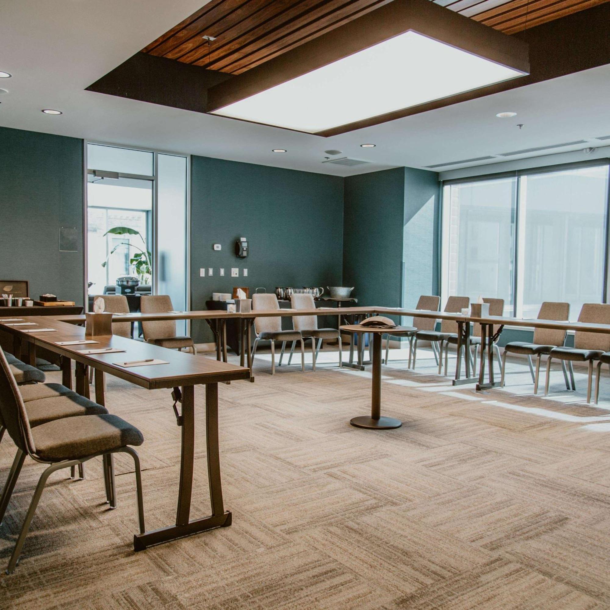 Hilton Garden Inn Фредериктън Екстериор снимка