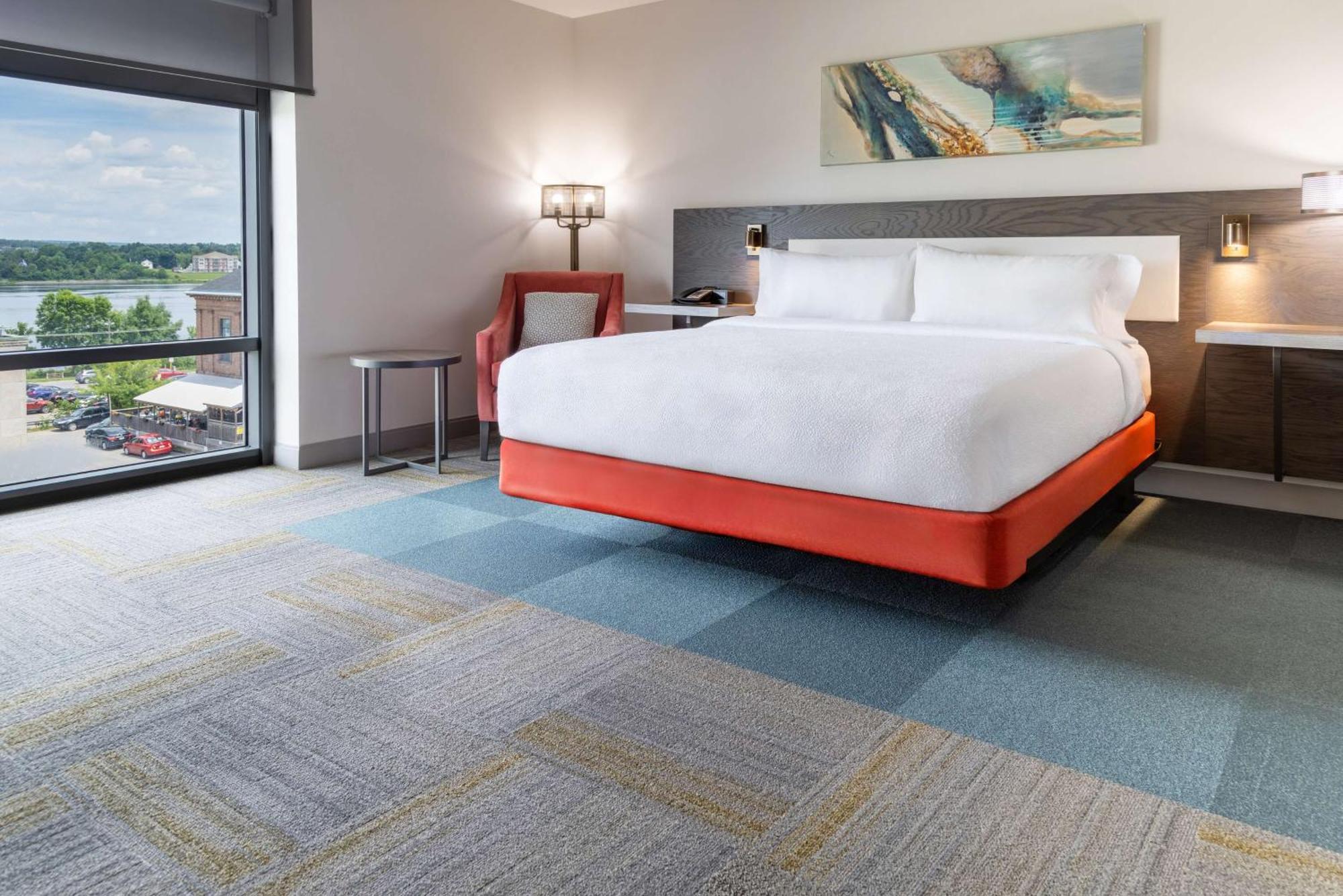 Hilton Garden Inn Фредериктън Екстериор снимка