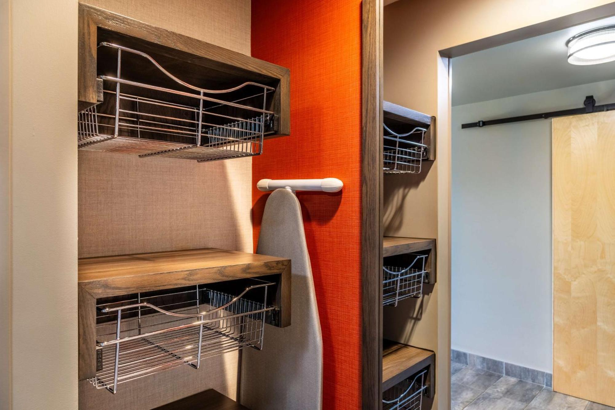 Hilton Garden Inn Фредериктън Екстериор снимка