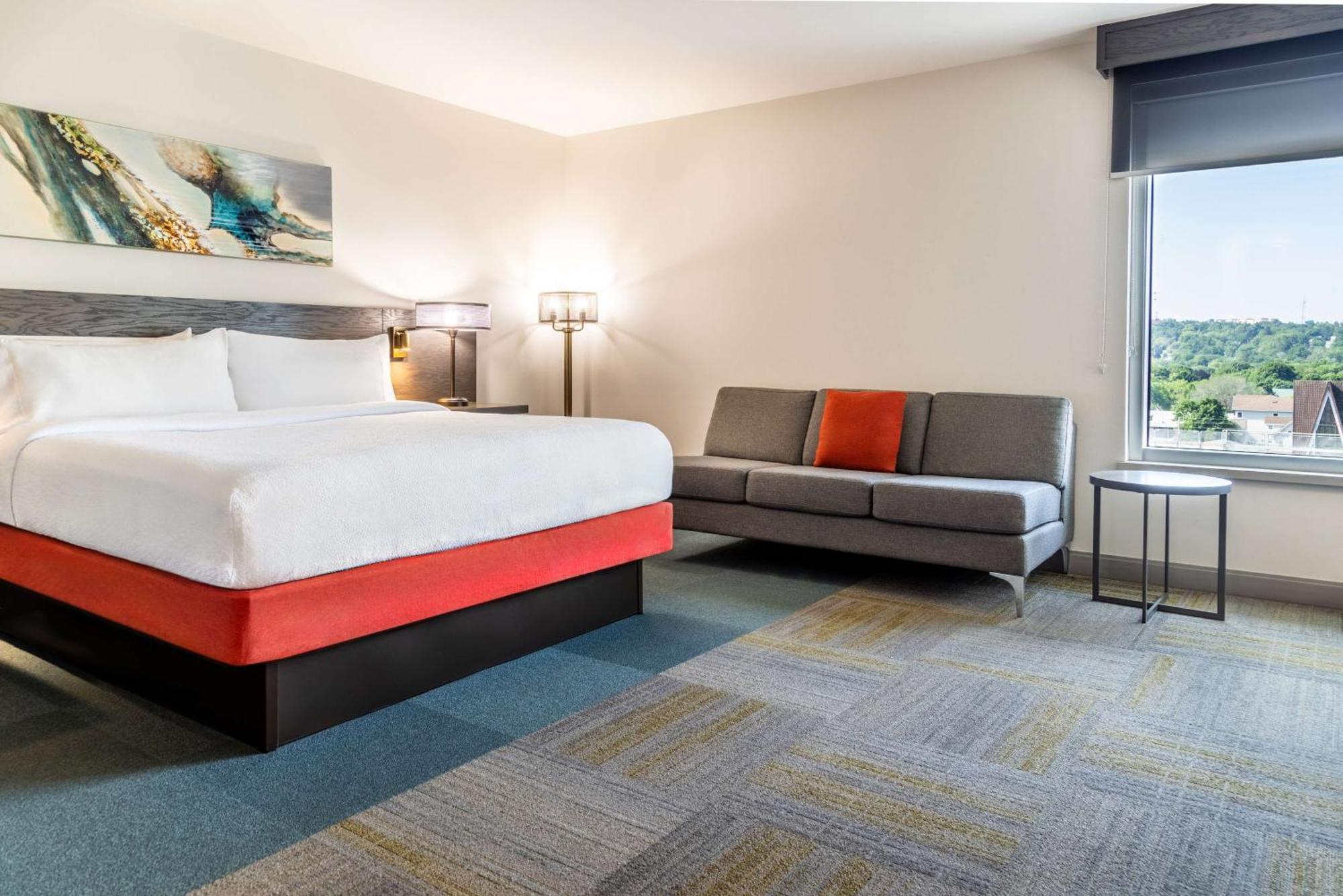 Hilton Garden Inn Фредериктън Екстериор снимка